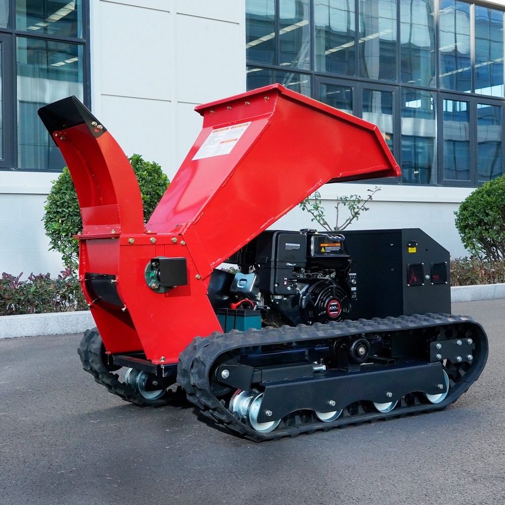Remote-controlled wood chipper, suitable for complex terrains such as orchards.