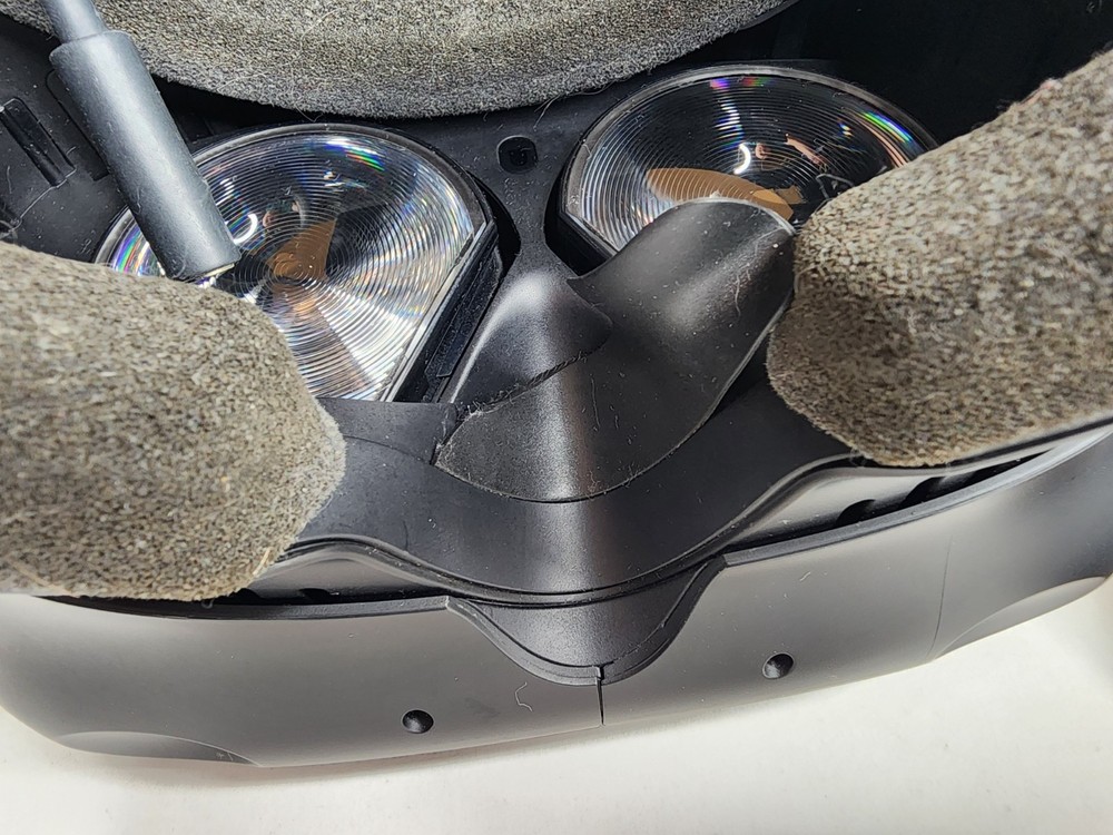 HTC Vive Virtual Reality Headset System 1st Generation - Black