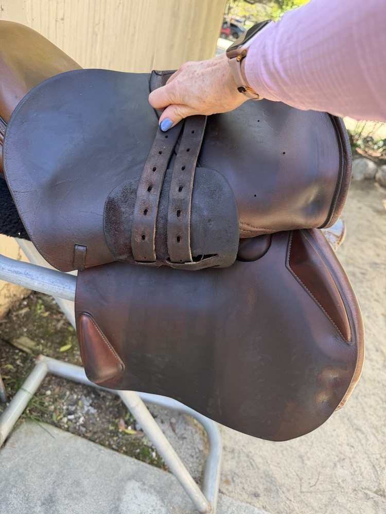 17” 2AA Devoucoux Biarritz Saddle