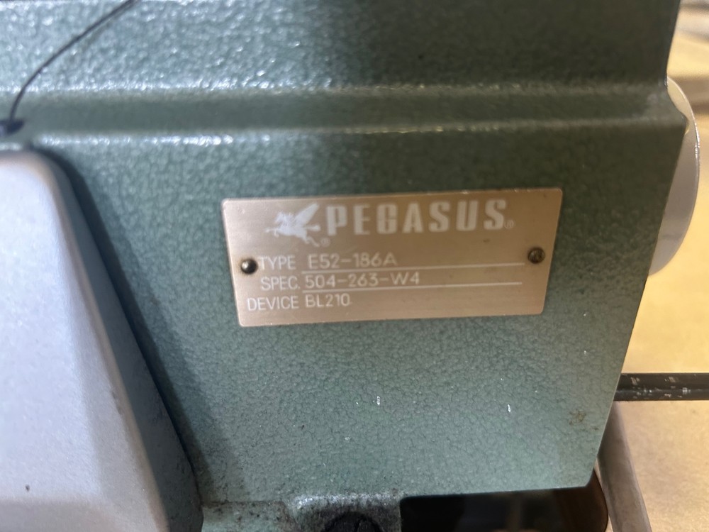 Pegasus E52-186A Industrial Overlock Serger Sewing Machine