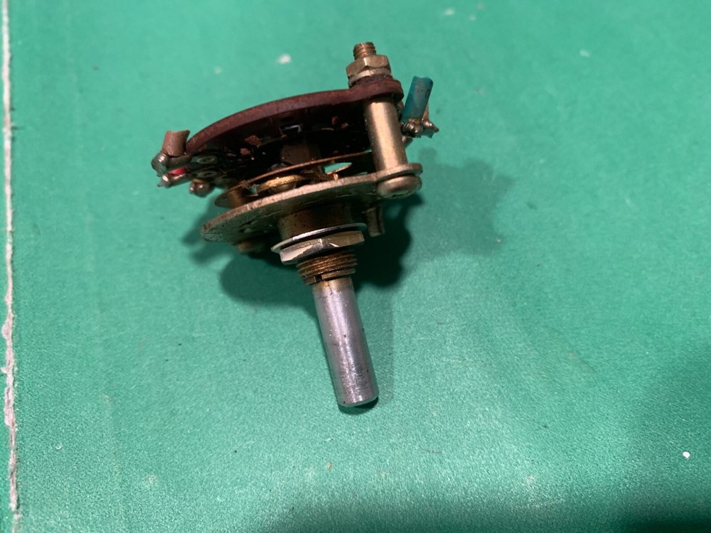 Yamaha CA-600 Stereo Amplifier Parting Out Speaker Selector Switch