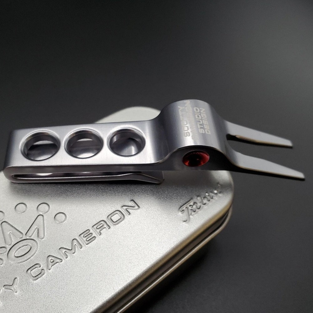 SCOTTY CAMERON 2018 CROWN TARTAN PIVOT TOOL