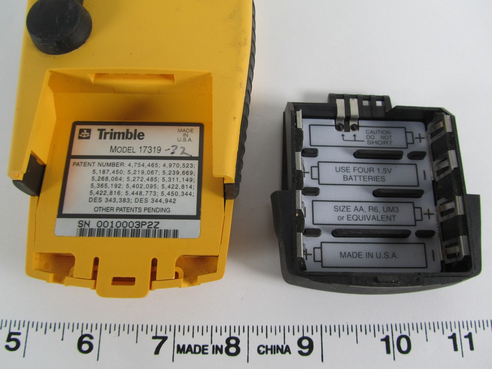 Trimble Navigation GeoExplorer GPS Data Collector Model 17319-32 Handheld Device
