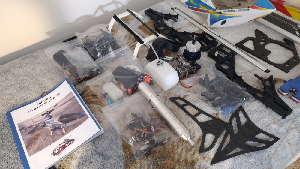 Hirobo SST-Eagle Freya X Spec 90 W Electronics & OS 70 Engine, Blades Included.