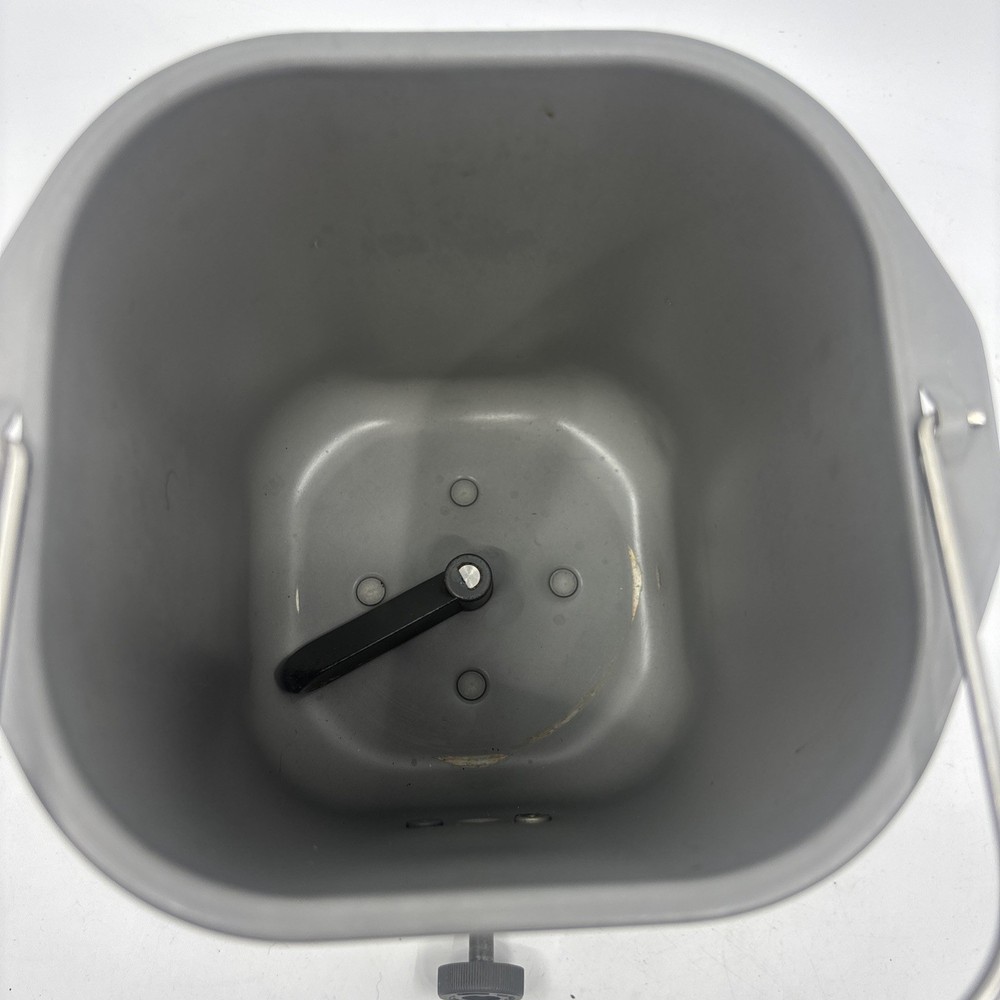 WELBILT Bread Machine Maker ABM4100T Replacement Pan - Paddle - Side Pin