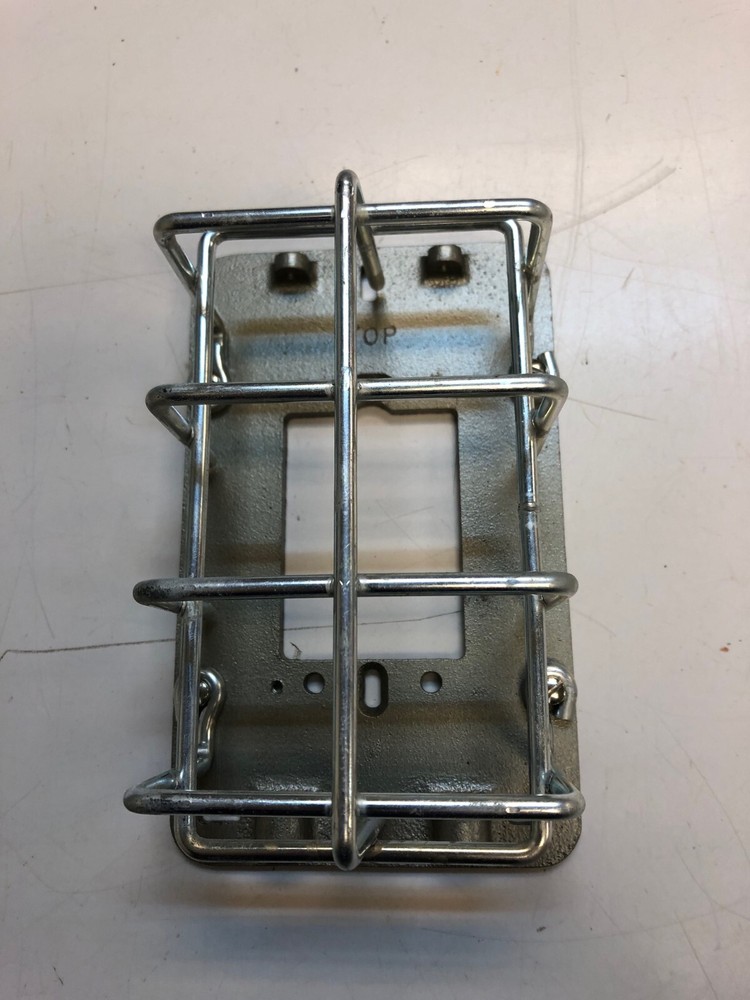 Johnson Controls GRD10A-600 Wire Guard and Baseplate