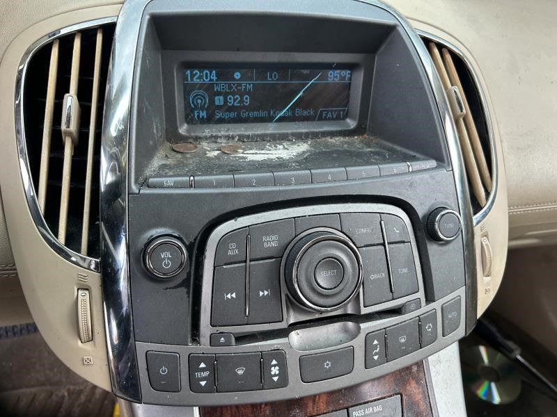 LACROSSE 2011 High Mounted Stop Light 104621899