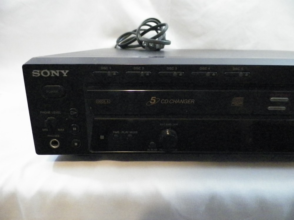Sony RCD-W500C CD Changer and Recorder