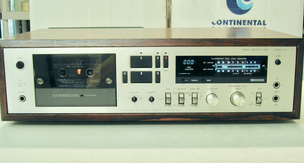 Luxman K-8 Stereo Cassette Deck. All function lights on. Needs belts.