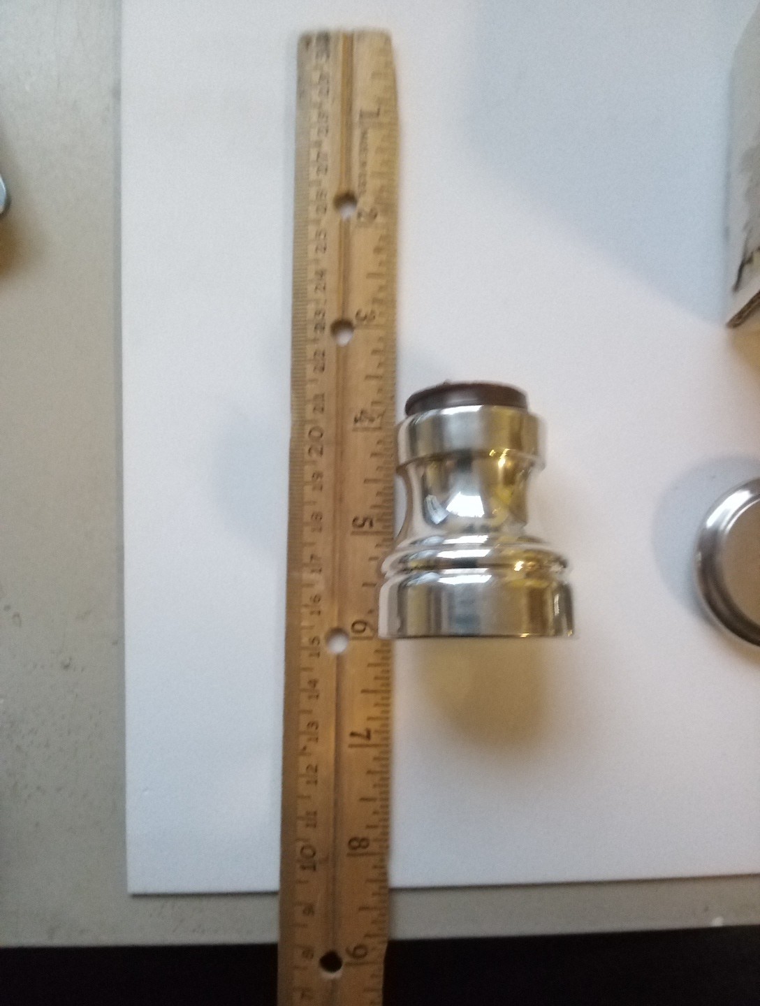 Leonard Pewter Salt And Pepper Shakers, Italy, No.831, About 2 In. Tall,NEW