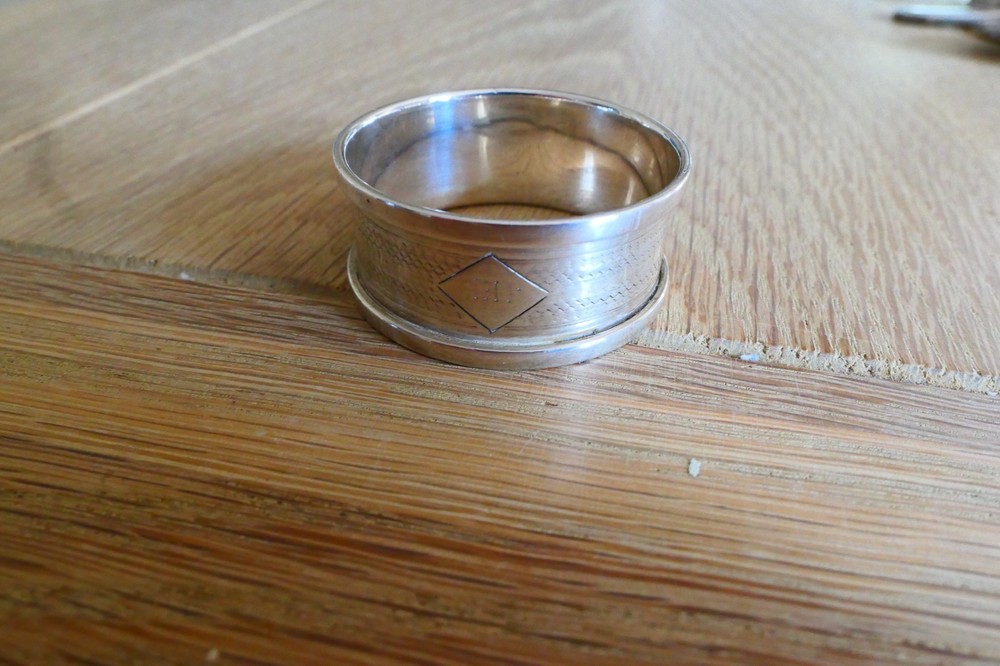 etched Silver Napkin ring