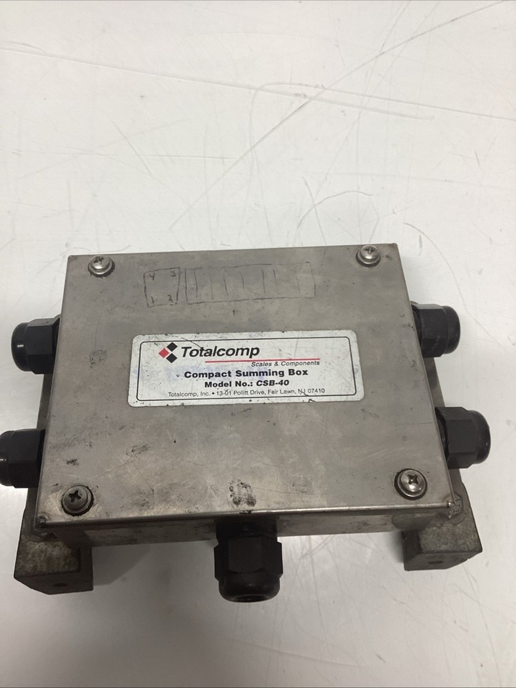 CSB-40 Compact summing box 4 cell ss R-554