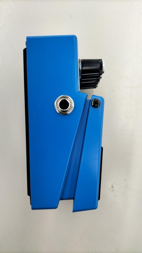 BOSS CS-3 COMPRESSION SUSTAINER Effector Pedal From Japan