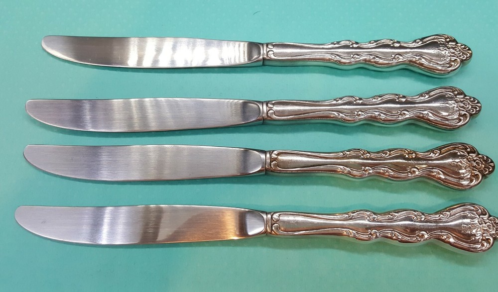 International  INTERLUDE Knifes