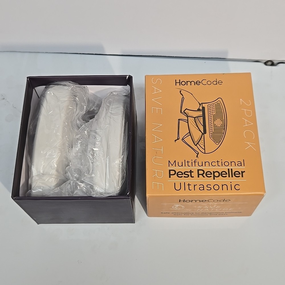 Multifunctional Pest Repeller Ultrasonic 2 Pack Homecode W/Night Light New