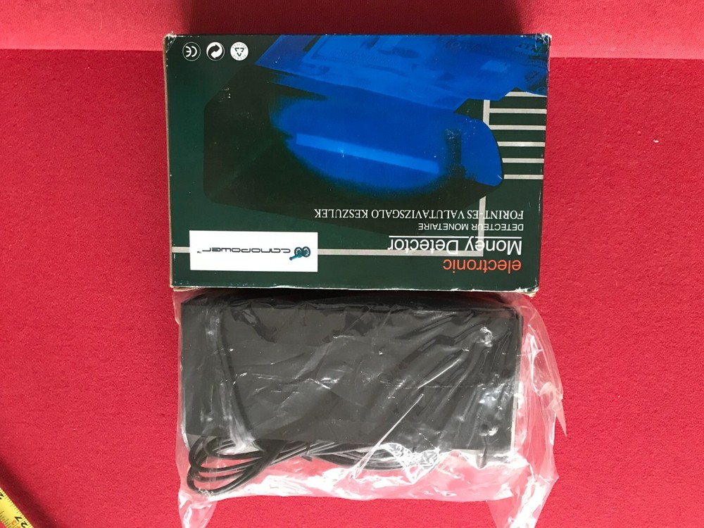 ELECTRONIC MONEY DETECTOR