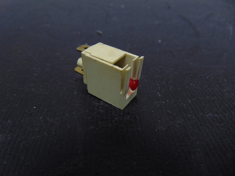 KitchenAid Range KERH507YWH2 Indicator Light 9750964