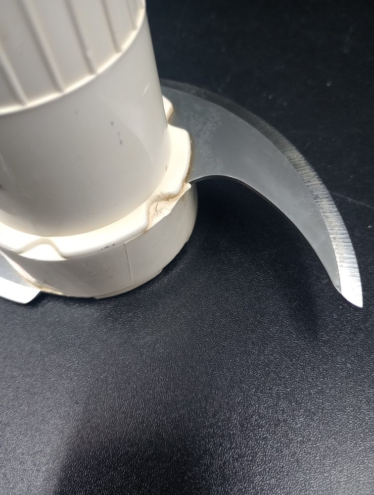 Regal La Machine 1 Food Processor Model V813 Replacement Part Chopping Blade