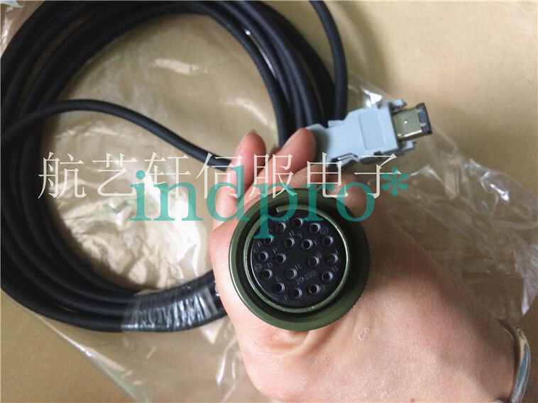 1 pc for new Yaskawa encoder cable Motor SGMGH-30ACA61 JZSP-CMP02-20-E