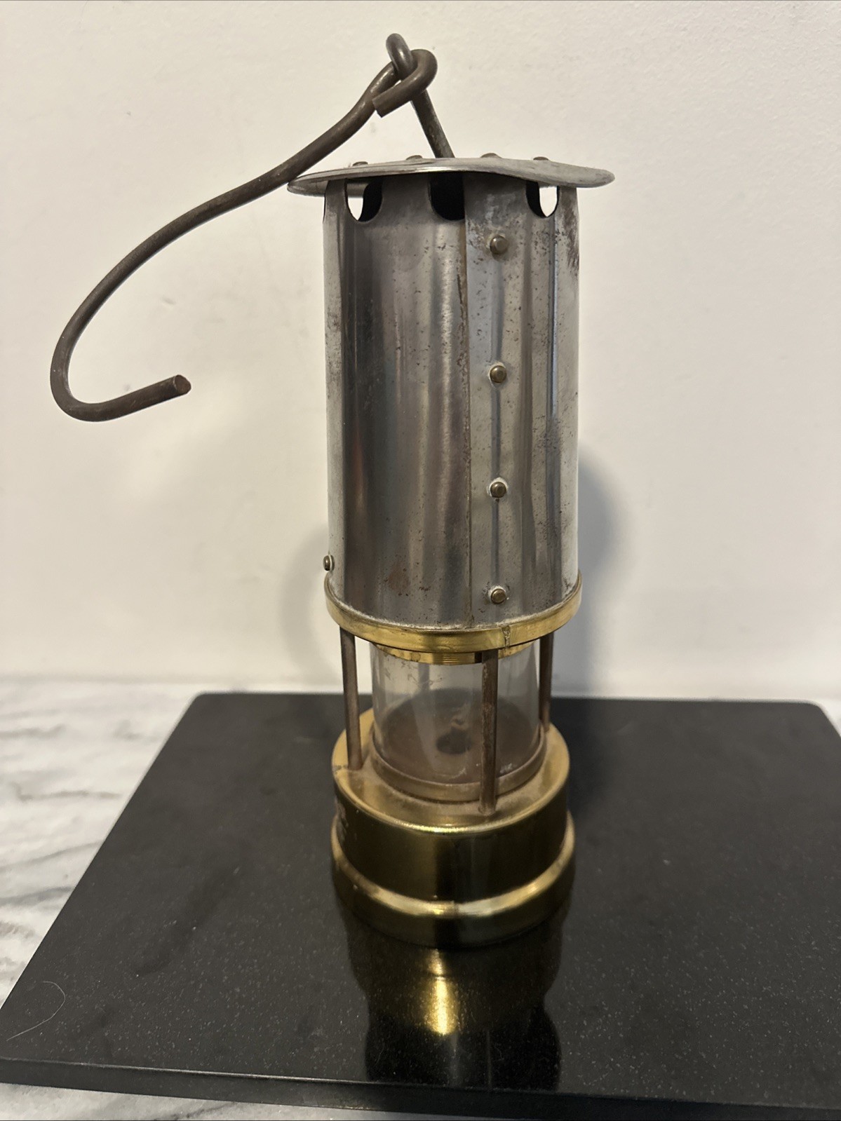 ANTIQUE MINER’S LAMP Merrisal Co. Smethwick Marking Brass Glass Insert READ