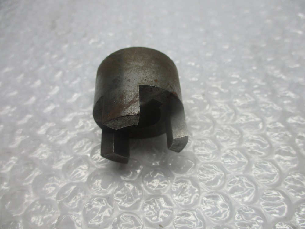 BOSTON 11706 5/8" COUPLING NSNP