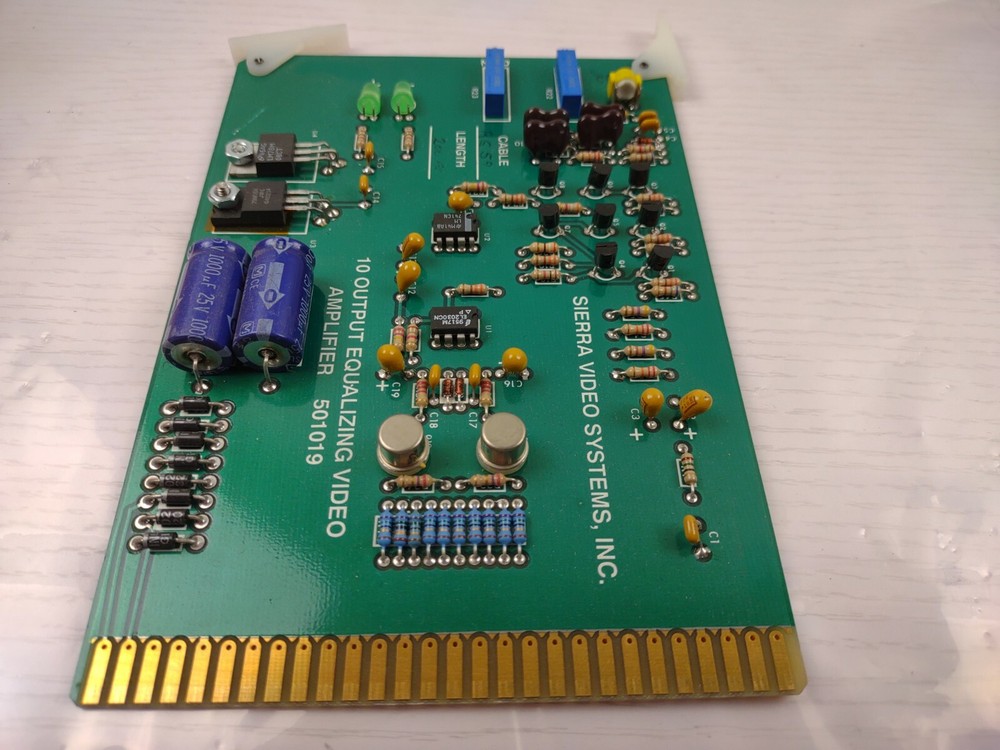 Sierra Video Systems 10 OUTPUT EQUALIZING VIDEO AMPLIFIER 501019
