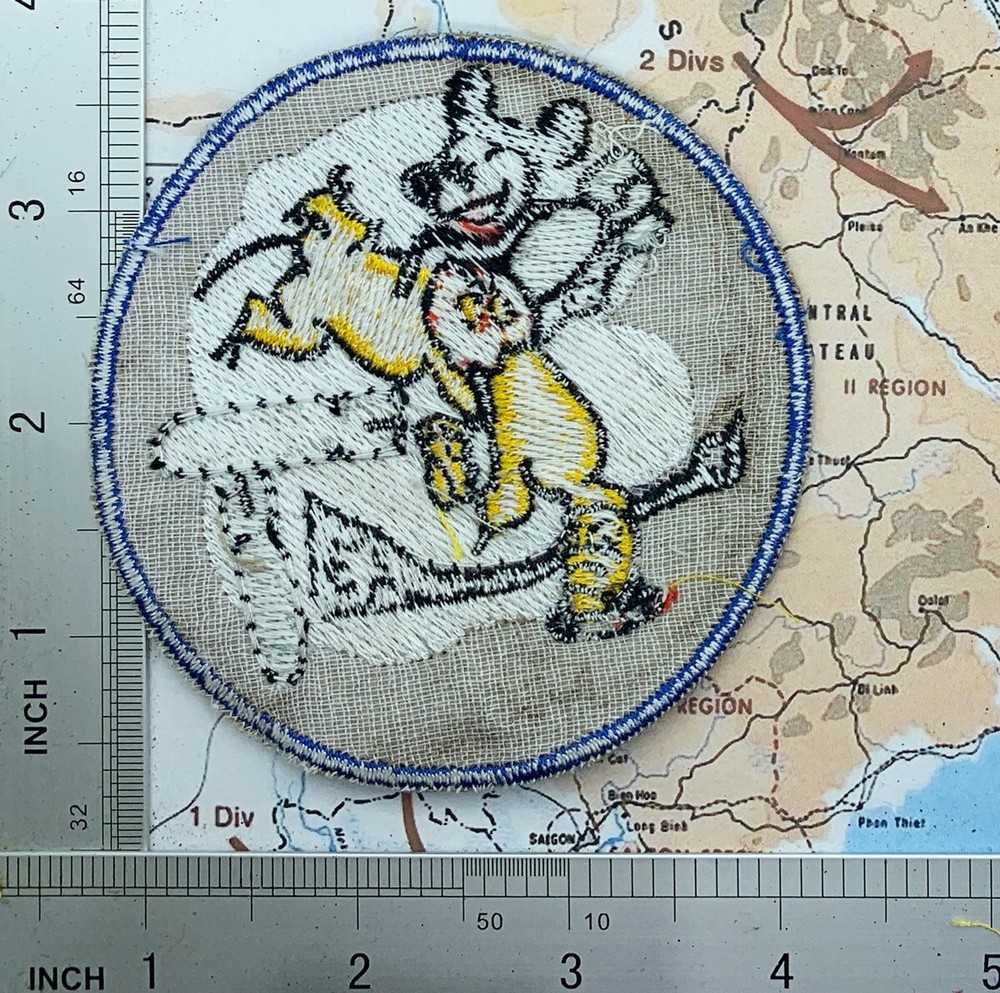 patch , USAF Mickey & Pluto 349th Bomb Squadron 100 BG 8th , p2-3