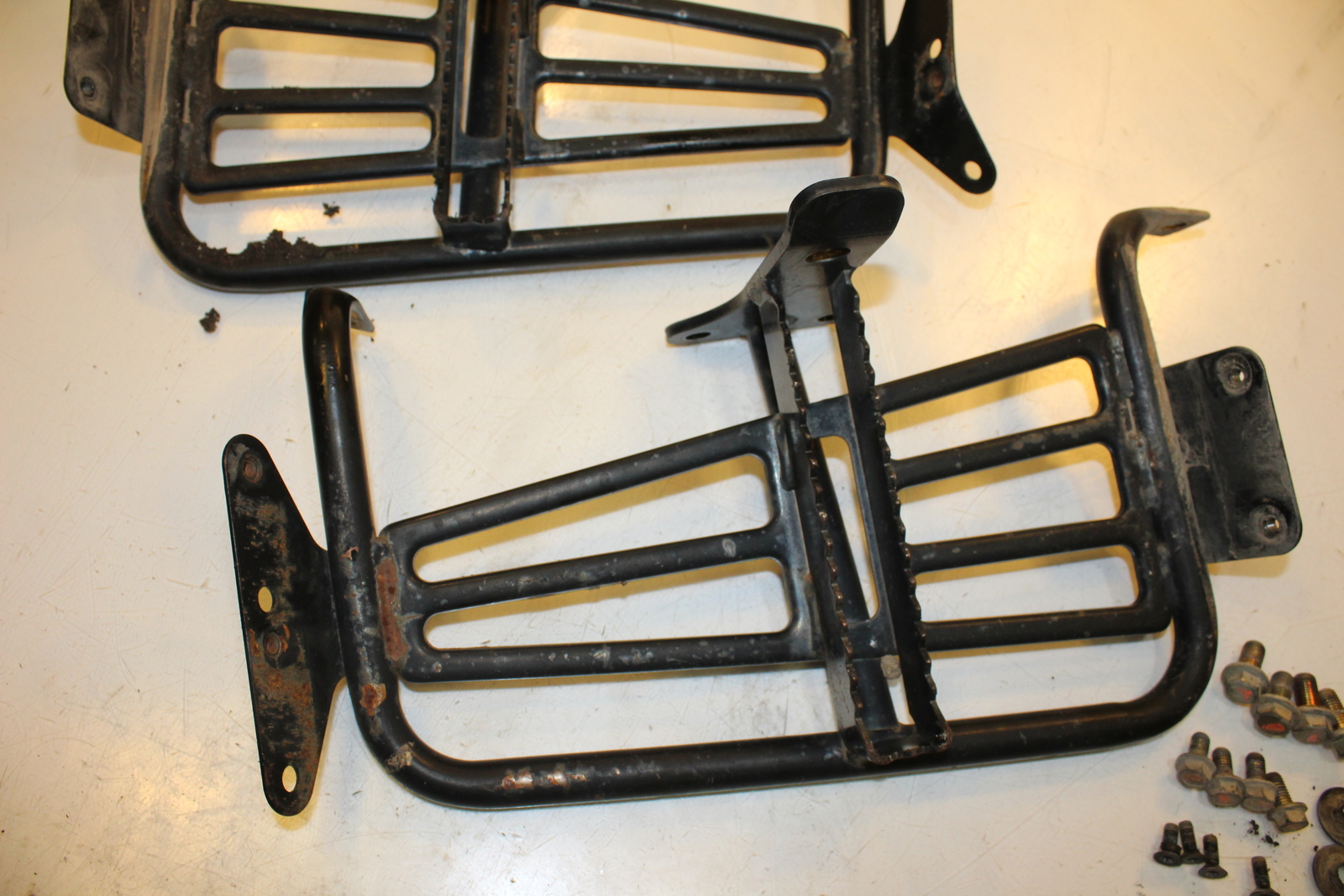 1998 Arctic Cat 400 4x4 Left Right Foot Rest Peg Step Footwells Floor Board