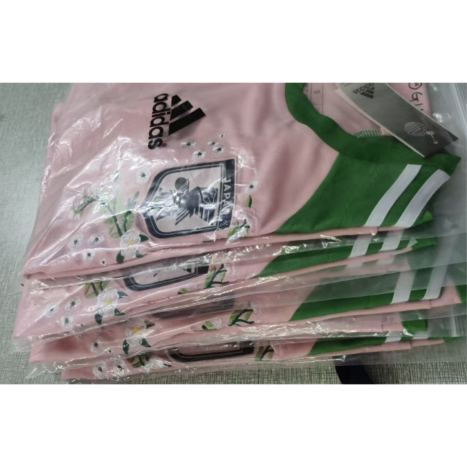 🌸⚽JAPAN X NIGO CUSTOM CHERRY BLOSSOM EMBROIDERY ADIDAS SOCCER JERSEY🌸⚽