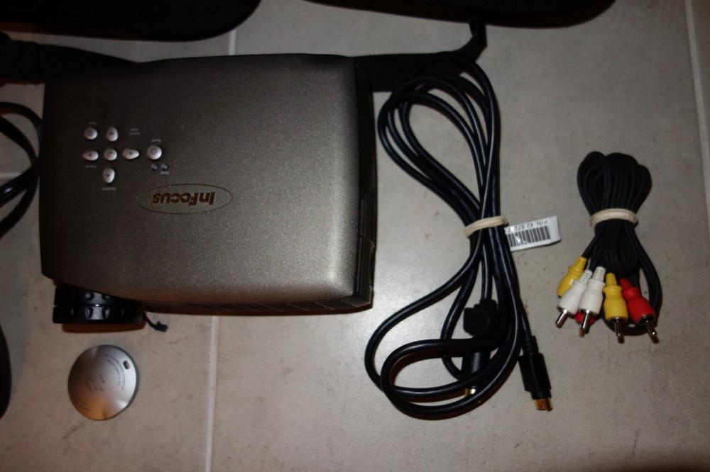 InFocus LP70 Projector Gently Used with accessories