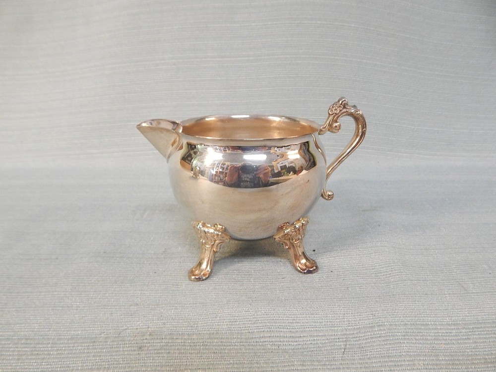 Gorham "Newport" Silver Plate Sugar and Creamer Set, Footed Excellent Condition