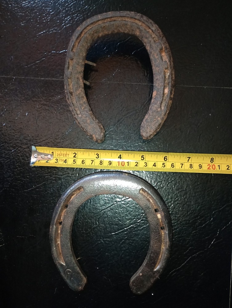 Antique Tack Horseshoes