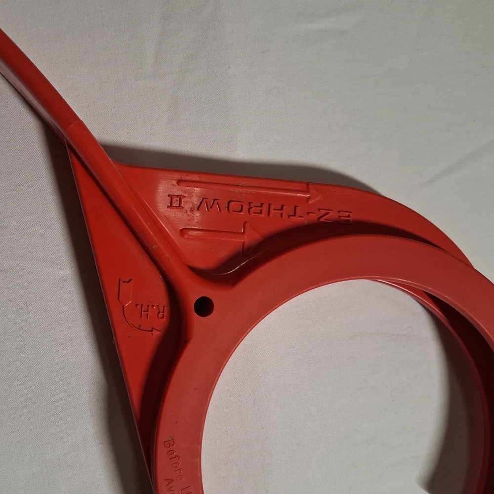 MTM EZ-Throw Clay Thrower Red Used