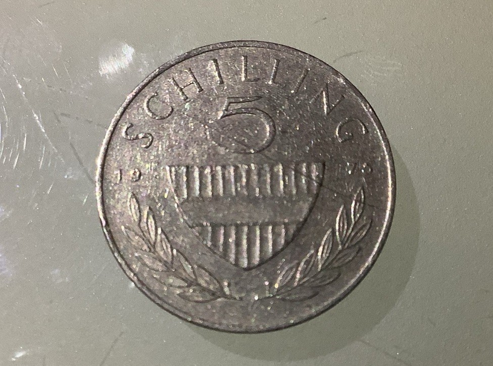 Austria 5 Schilling 1975 Circulated