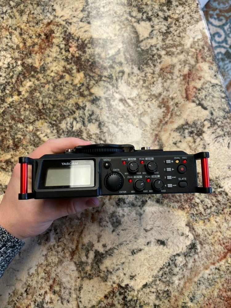 Tascam DR-700 Recorder