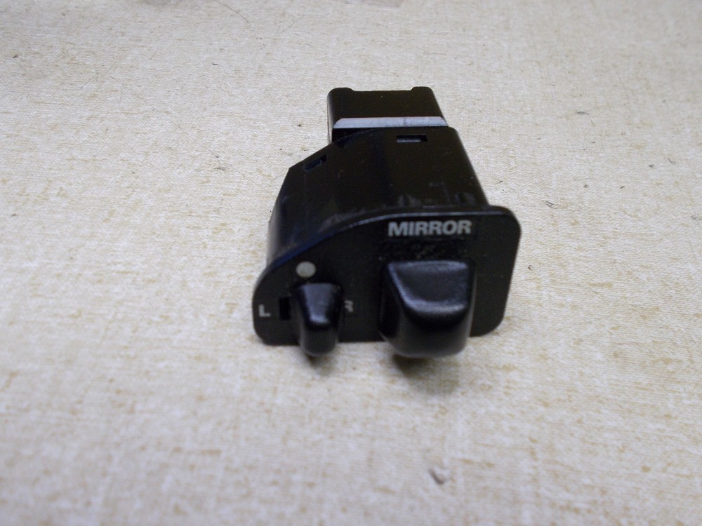 Mirror Adjustment Switch 5DK *FREE SHIPPING*