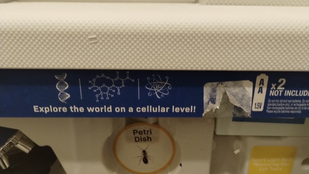 NWOT Explore One 900X Microscope Kit with Case, For Beginning Scientists,...