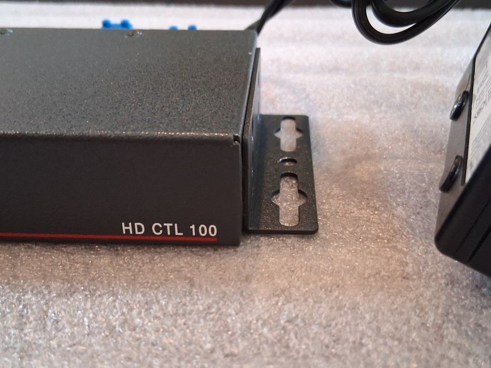 EXTRON HD CTL 100 Workspace Controller with AC adapter