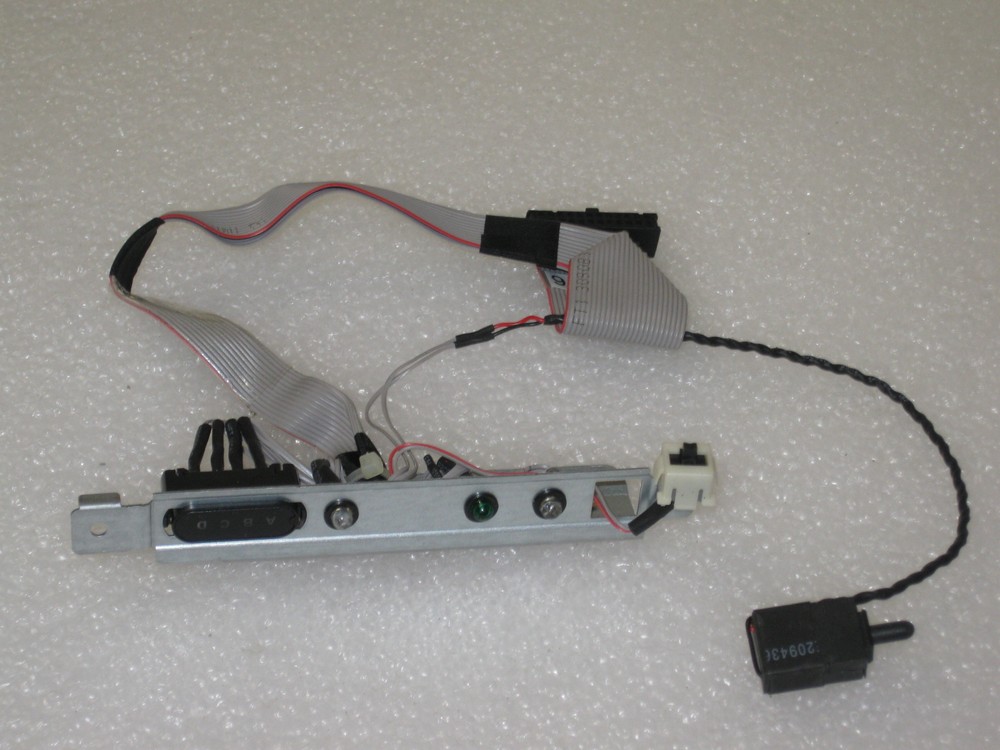 Dell PowerEdge 840 Powervault DP100 NF100 Control Panel with Cable  PH876