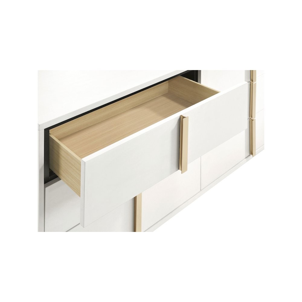 Marceline 5-piece Eastern King Bedroom Set White