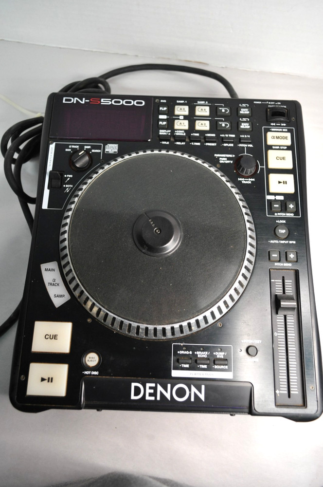 Denon DN-S5000 CD Turntable Deck- DJ Mixer. Powers On (Read)