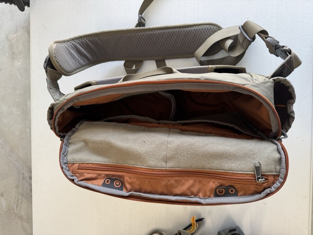 Fishpond Flathead Sling Pack