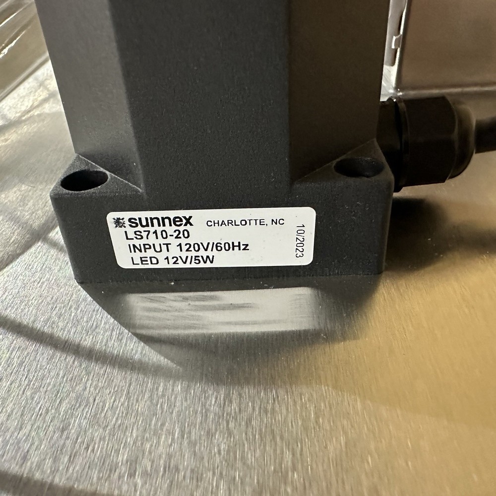 Stainless Steel Adjustable Height Workbench Ventilated Backdraft Table 48"