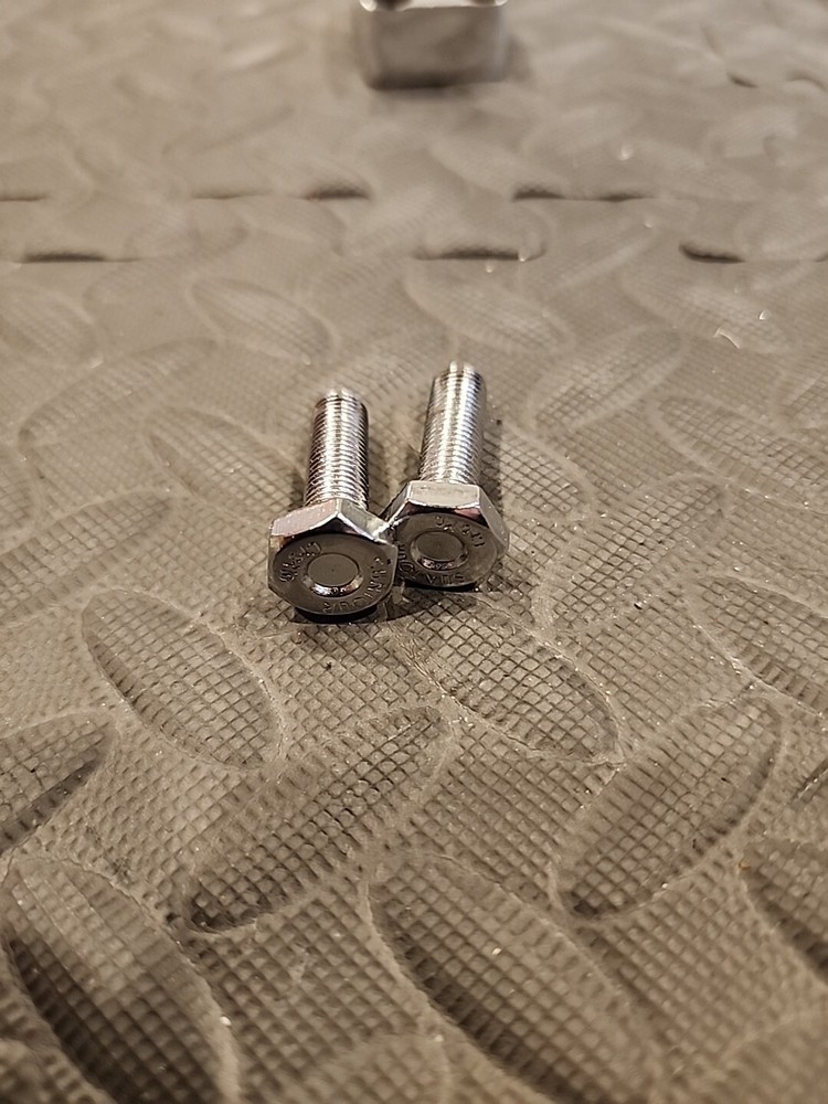 Suntour Crank Bolts