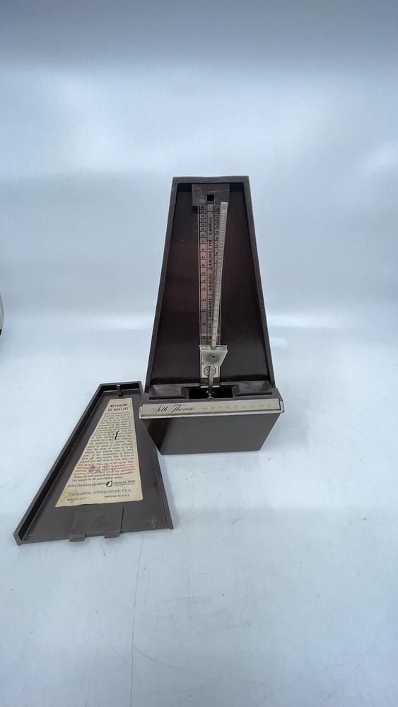 Vintage SETH THOMAS Metronome Conductor Model E500-000 Missing Wind Key Untested