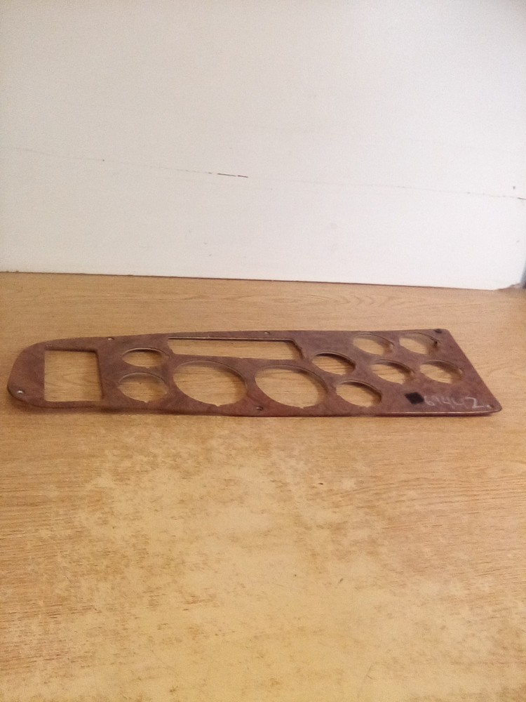 Peterbilt Dash Panel 17-05005M002 "PANEL BENT"