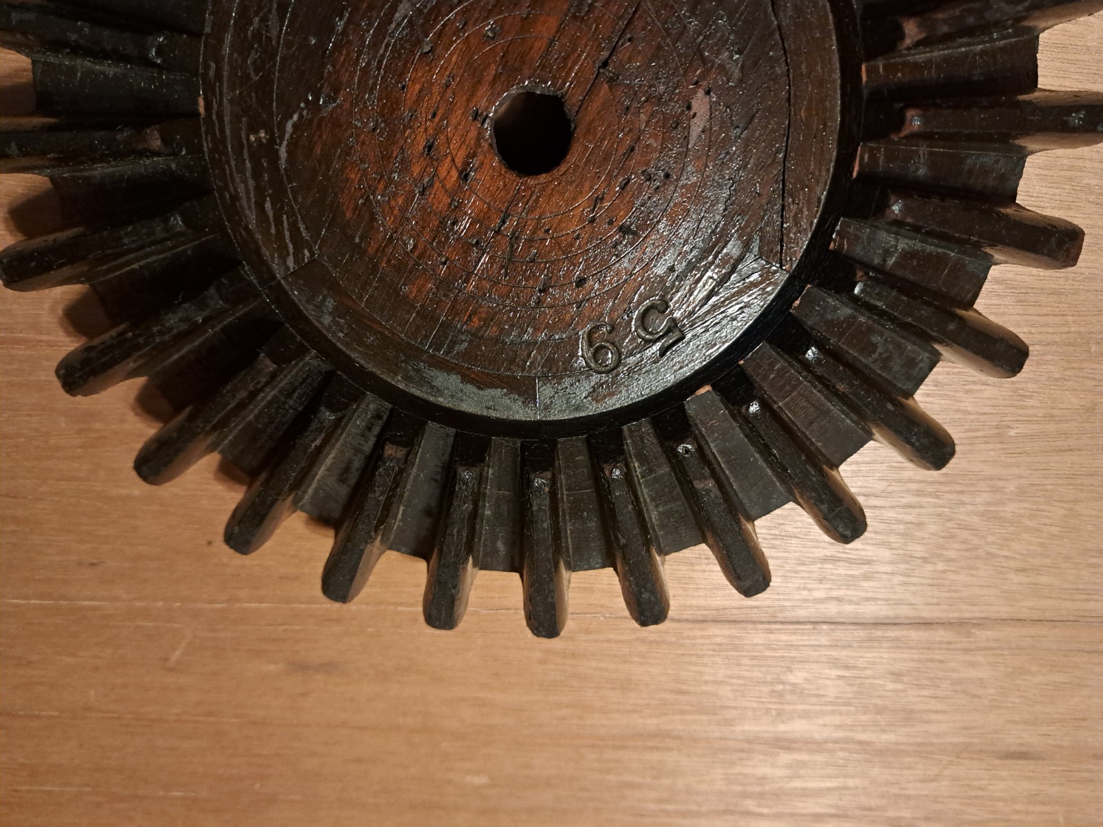 ANTIQUE WOODEN RING GEAR FOUNDRY MOLD / PATTERN 12" DIAMETER GREAT CONDITION