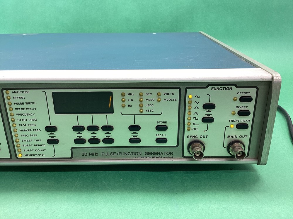 EXACT by DYNATECH 20MHz PULSE / FUNCTION GENERATOR POWERS ON - UNTESTED