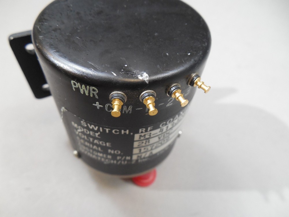 Dynatech 28V RF Coaxil Switch M3-413J281T