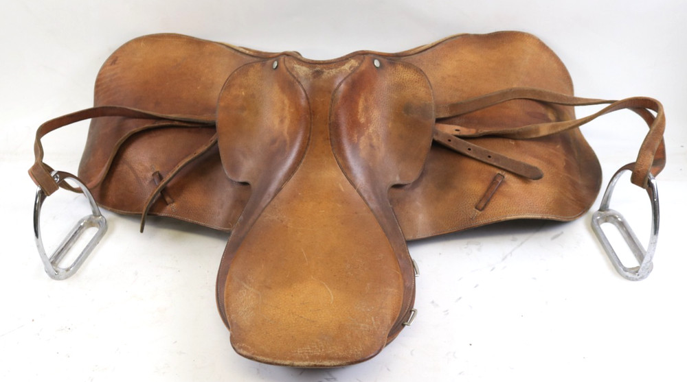 English Saddle